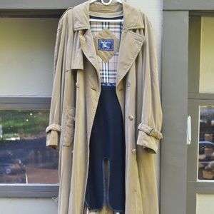 Burberry | Vintage Checkered Long Trench Coat